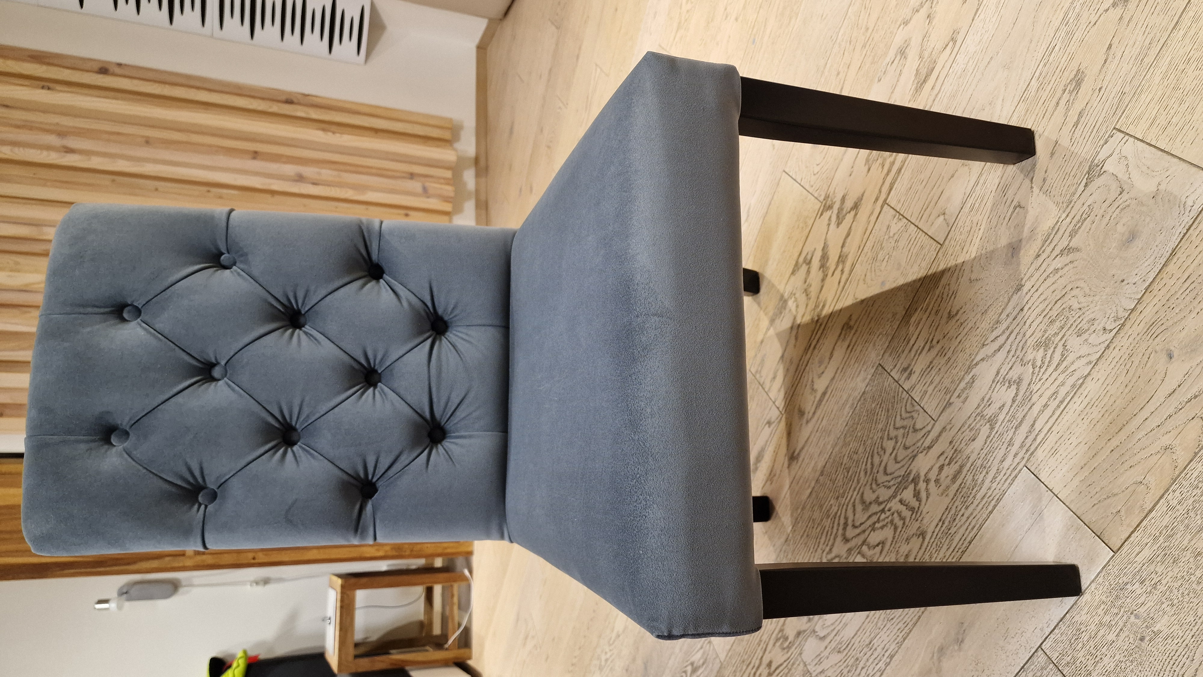 Židle Astoria Chesterfield zdjęcie klienta Miroslav