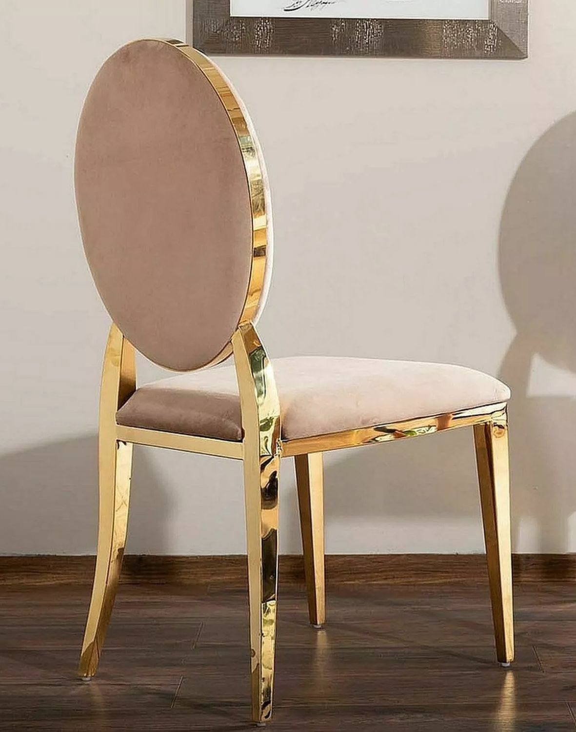 krzeslo king velvet bezowy