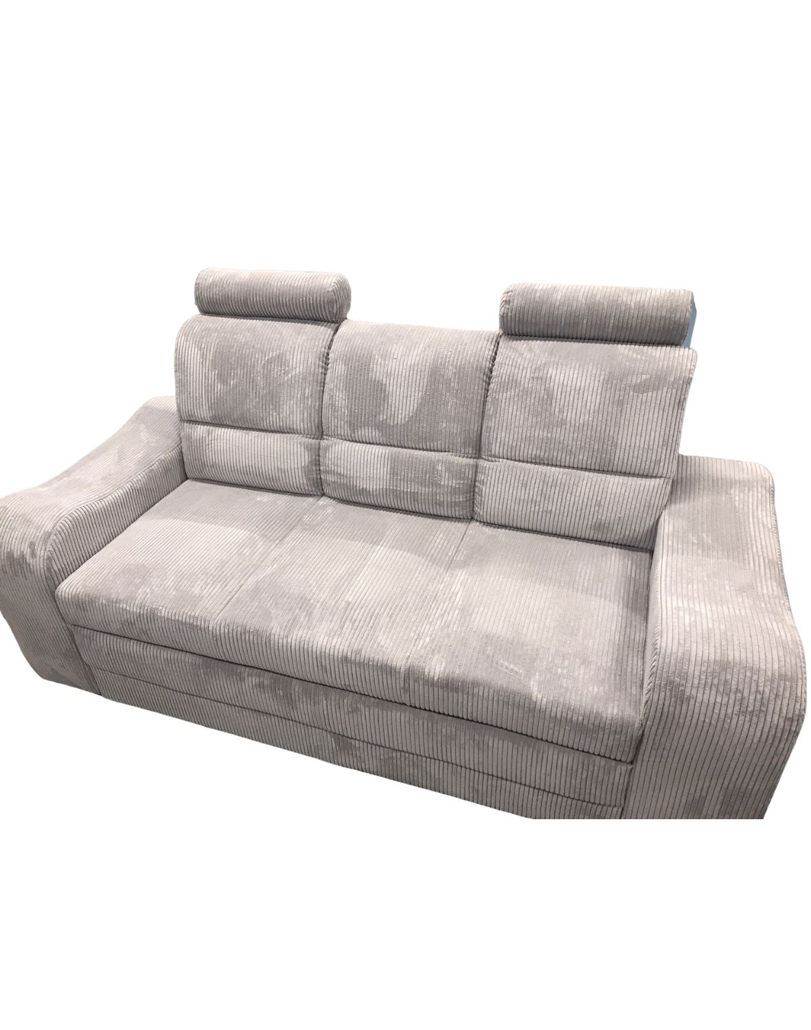 mała kanapa rozkładana z zagłówkami i pufami wenus