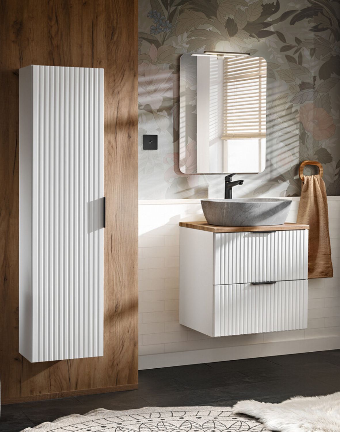 slupek-lazienkowy-adel-white