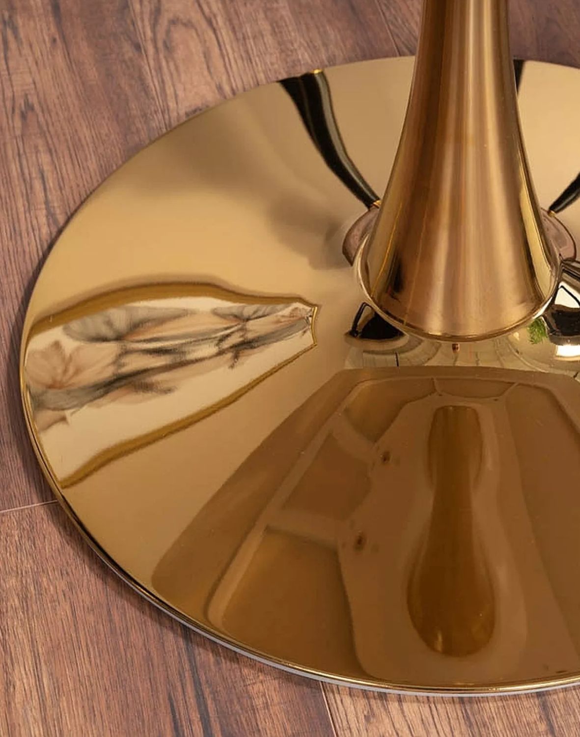 stol espero bialo zloty