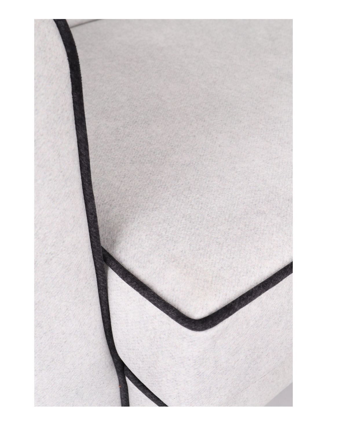 fotel uszak gładki z poduszką (zagłówkiem) i lamówką 1-3 dni