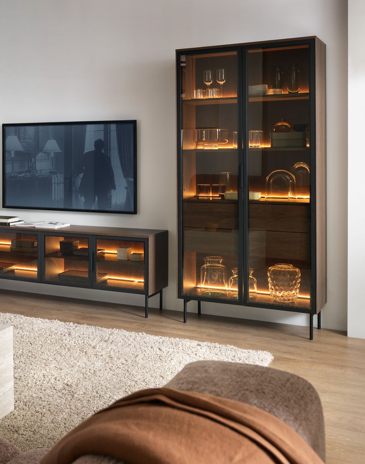 wysoka witryna lumi a dąb dunin z led